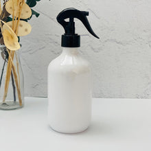 Load image into Gallery viewer, White Spray Bottle with Black Nozzle - 500ml - Short (7745600061696)